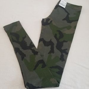 Brand New Brandy Melville Legging